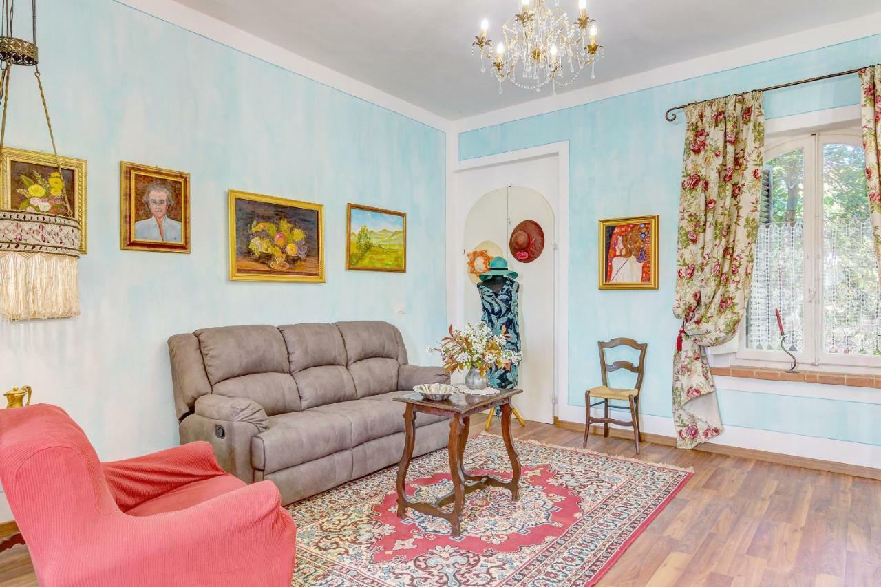 Apartmán Le Stanze Di Ebe Lucignano Exteriér fotografie