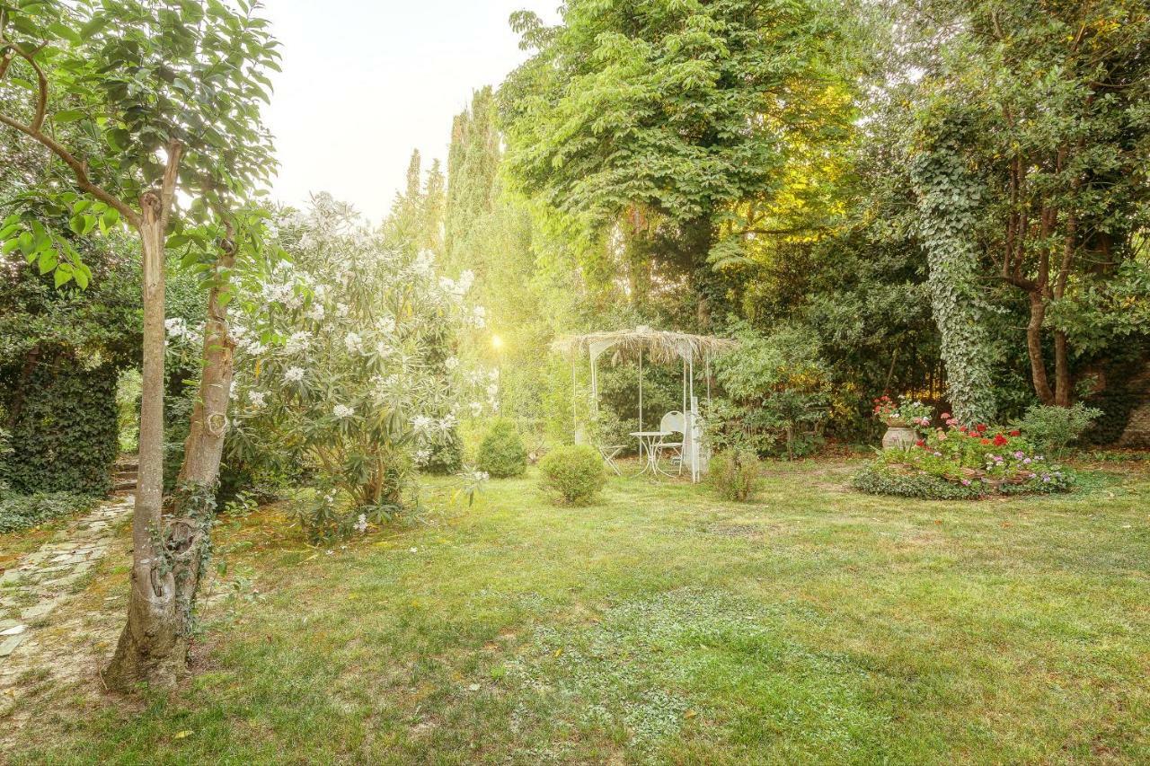 Apartmán Le Stanze Di Ebe Lucignano Exteriér fotografie